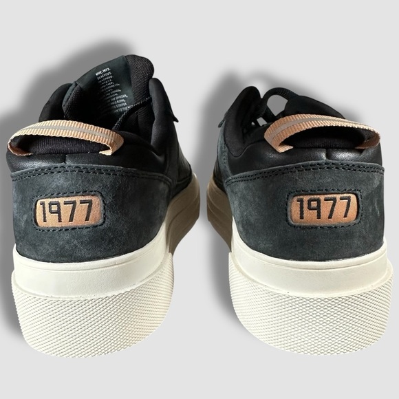 Le Tigre Midtown Platform Leather Sneaker Women’s 9.5 Black Sporty - Picture 7 of 15